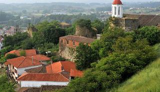 İstanbul&rsquo;a 1 saat uzaklıktaki k&ouml;ye taşınanlara 500 bin &ouml;deme yapılacaktı! Sonu&ccedil; h&uuml;sran...