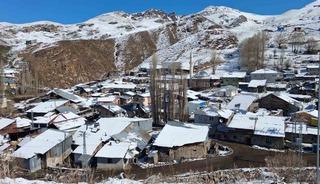 D&uuml;mb&uuml;ll&uuml; Deresi&rsquo;nde Nisan karı s&uuml;rprizi