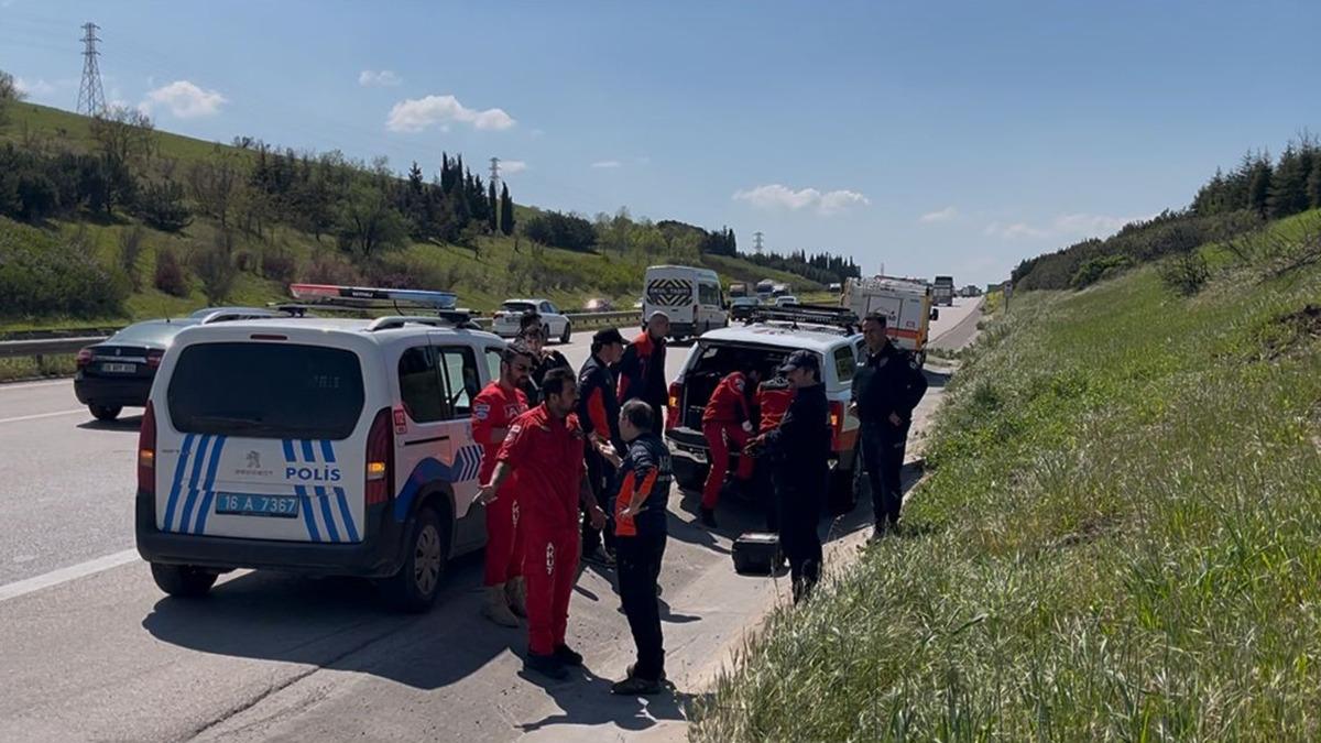 'Otoyola 5 yaşında çocuk bırakıldı' ihbarı! Ekipler alarma geçti