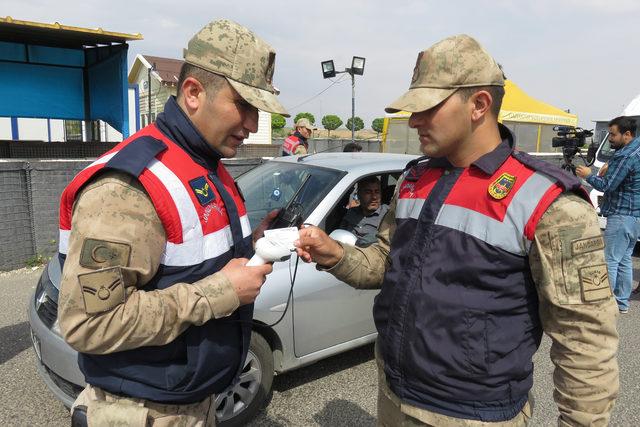 Jandarmadan, ilk kez barkod sistemiyle kimlik kontrolü