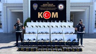 Kocaeli'de 60 ruhsatsız tabanca ele geçirildi