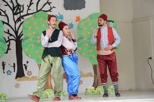 Sivas Belediyesi&rsquo;nden m&uuml;zikal &ccedil;ocuk oyunu 1