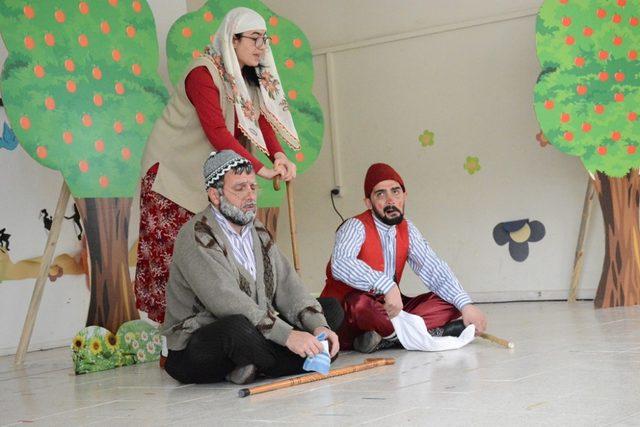 Sivas Belediyesi&rsquo;nden m&uuml;zikal &ccedil;ocuk oyunu 4