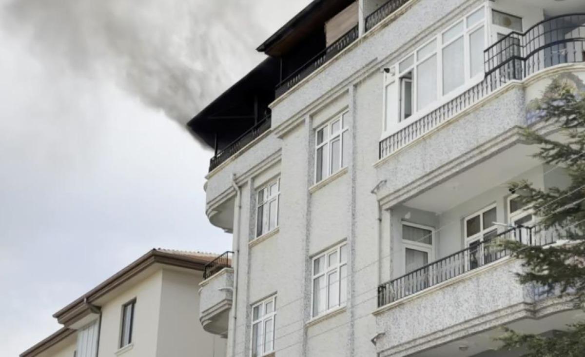 Aksaray da 5 katlı apartmanda yangın paniği, bina tahliye edildi 2