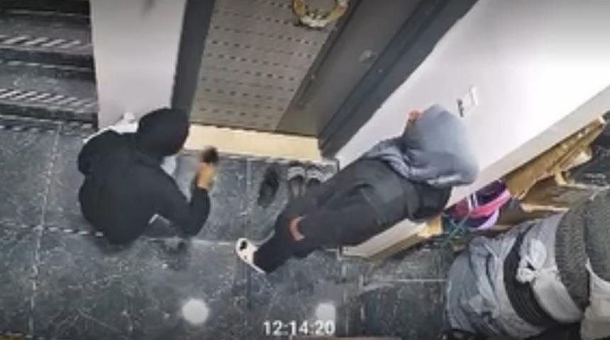 Siirt&rsquo;te hırsızlık girişiminde bulunan 3 kadın tutuklandı