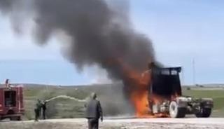 Alevlere teslim olan tır k&uuml;le d&ouml;nd&uuml;