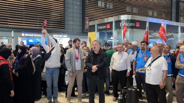 Hac kafilesi İstanbul Havalimanı'ndan kutsal topraklara dualarla uğurlandı