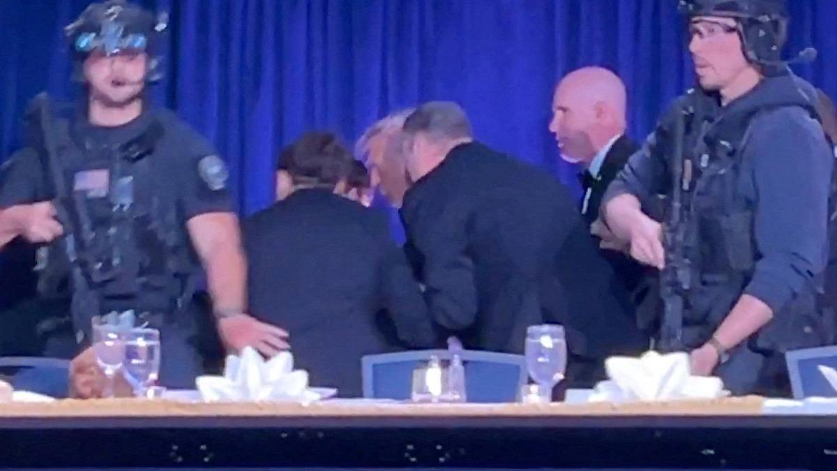 Trump'ın katıldığı yemekte silah sesleri!