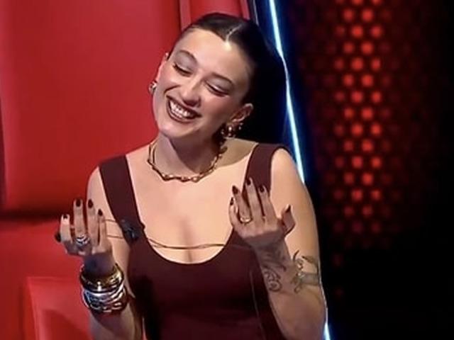 Melike Şahin sa&ccedil;larını kısacık kestirdi! İşte yeni imajı