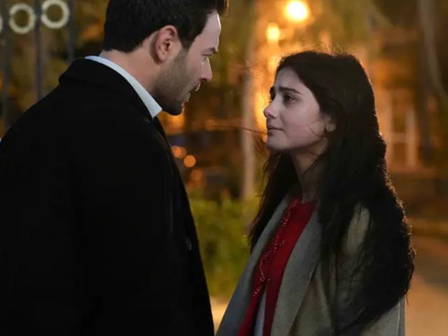 &Ouml;p&uuml;şme sahnesi yayınlanmadan olay oldu!