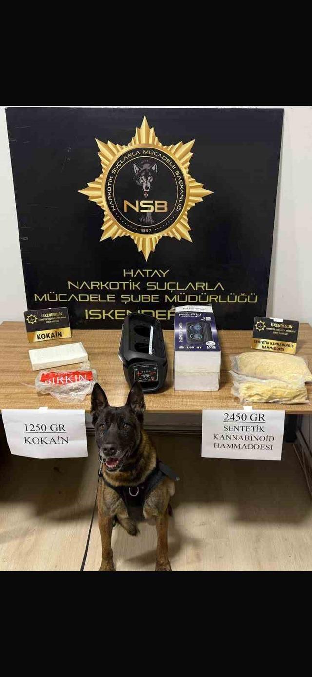 M&uuml;zik kutusundan milyonlarca TL&rsquo;lik uyuşturucu &ccedil;ıktı 4