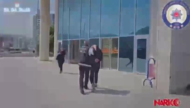 M&uuml;zik kutusundan milyonlarca TL&rsquo;lik uyuşturucu &ccedil;ıktı 2