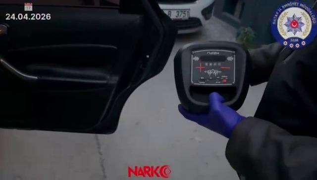 M&uuml;zik kutusundan milyonlarca TL&rsquo;lik uyuşturucu &ccedil;ıktı 1