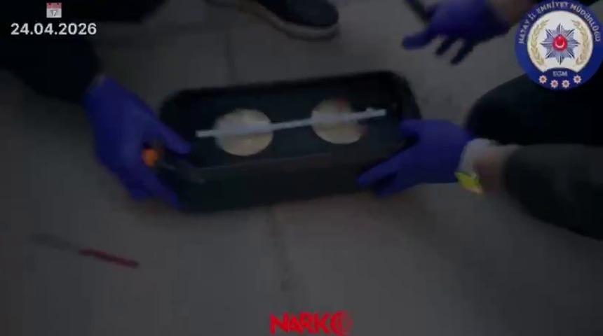 M&uuml;zik kutusundan milyonlarca TL&rsquo;lik uyuşturucu &ccedil;ıktı