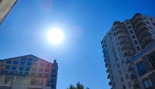 Adana&rsquo;da sıcaklık d&uuml;ş&uuml;yor, yağışlı hava geliyor