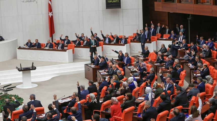 Meclis'ten 24 Haziran erken seçimi kararı