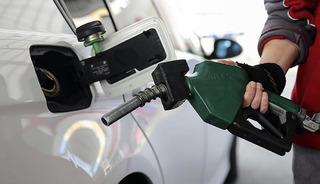 Avrupa'da akaryakıt fiyatları d&uuml;şm&uuml;yor! Artış y&uuml;zde 12'ye ulaştı