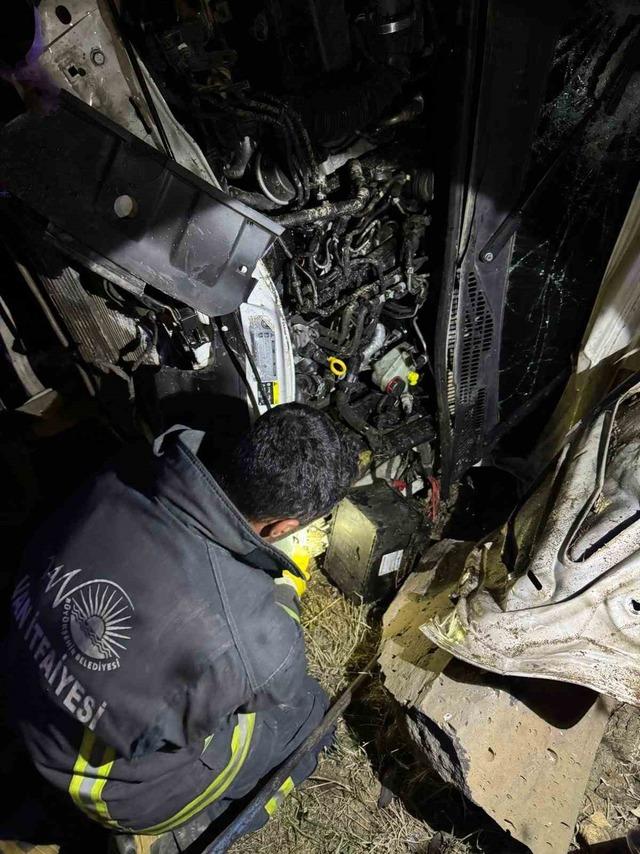 Van&rsquo;da trafik kazası: 1 yaralı 4