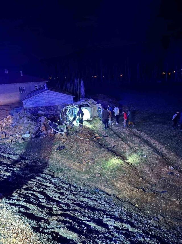 Van&rsquo;da trafik kazası: 1 yaralı 3