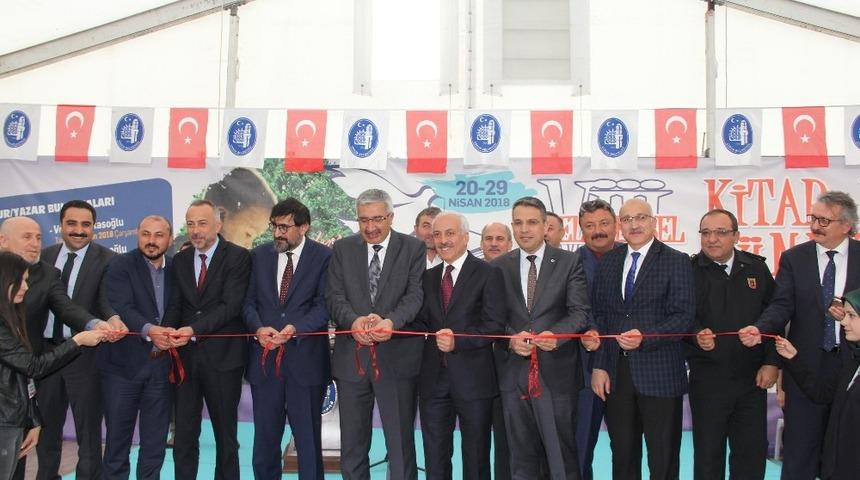 &Ccedil;orum 8. Kitap Fuarı ve K&uuml;lt&uuml;r G&uuml;nleri başladı