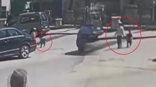 Park dönüşü kabusa döndü: Dedesinin elinden kaçtı, kamyonet çarptı!