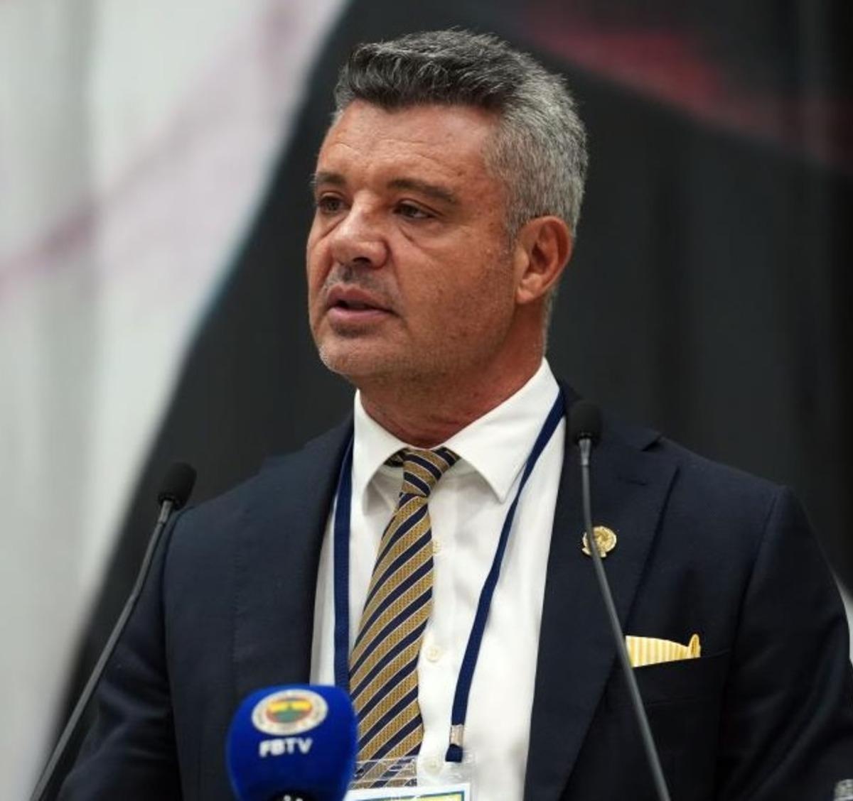 Sadettin Saran dan bir ilk! Galatasaray derbisi &ouml;ncesi s&uuml;rpriz 5