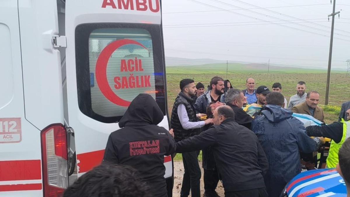 Siirt te otomobil ile kamyonet &ccedil;arpıştı: 2 &ouml;l&uuml;, 3 ağır yaralı 2