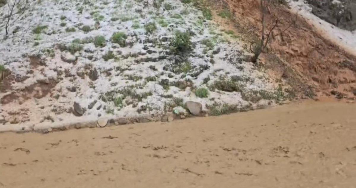 Aşırı yağışlar sonrası Munzur Vadisi&rsquo;nde sel meydana geldi 1