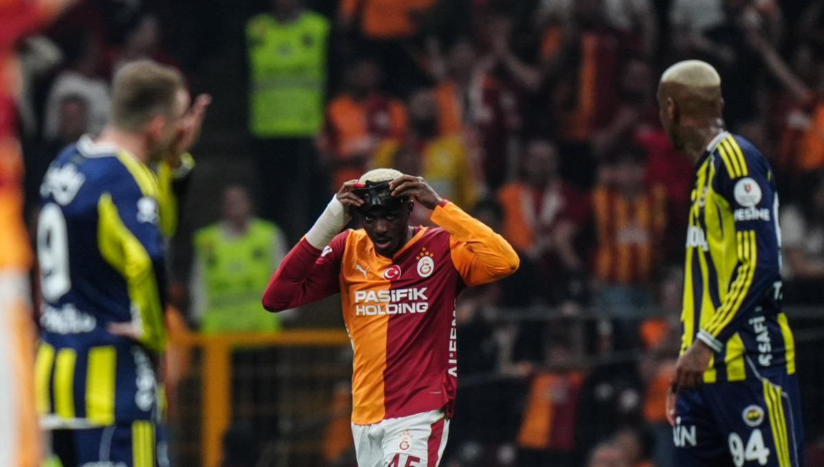 Galatasaray ı &ouml;ne ge&ccedil;iren Osimhen den flaş hareket! 1
