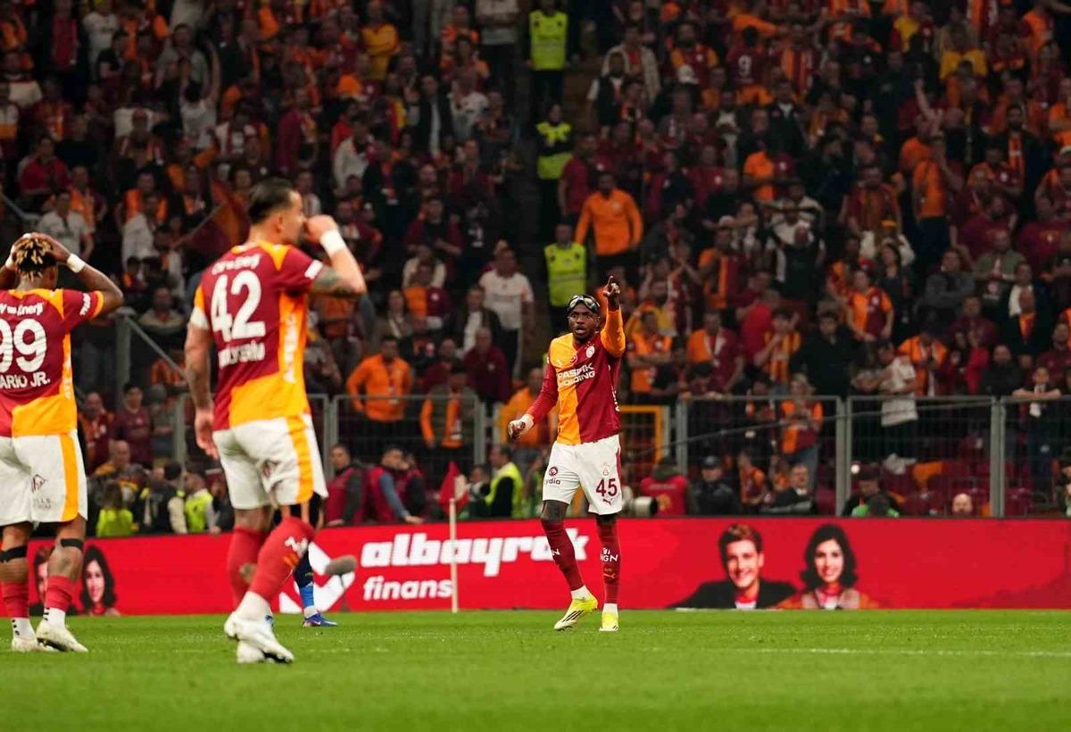Galatasaray nasıl şampiyonluğunu ilan eder? İşte o ihtimal... 1