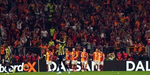 Galatasaray derbide Fenerbah&ccedil;e'yi 3-0 devirdi!