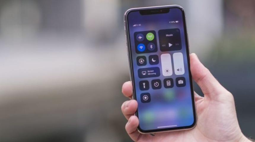 Apple’ın 6.1-inch LCD ekranlı telefonun maliyeti ne olacak