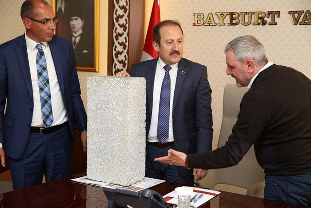 Bayburt OSB’de inovatif yapı malzeme fabrikası kurulumu için imzalar atıldı