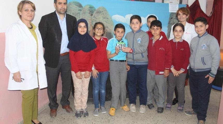 &Ouml;ğrencilerden L&Ouml;SEV&rsquo;e anlamlı bağış