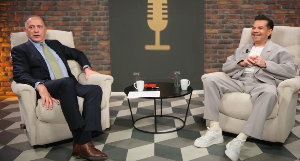 Kenan Doğulu k&uuml;le d&ouml;nen evini satmaya &ccedil;alışıyor!  1