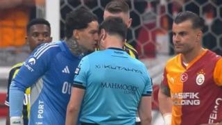 Hem verdiği hem vermediği kararlar olay oldu! Trio ekibi Yasin Kol'u yerden yere vurdu: 10 sarı, 2 kırmızı, 1 penaltı hatası...