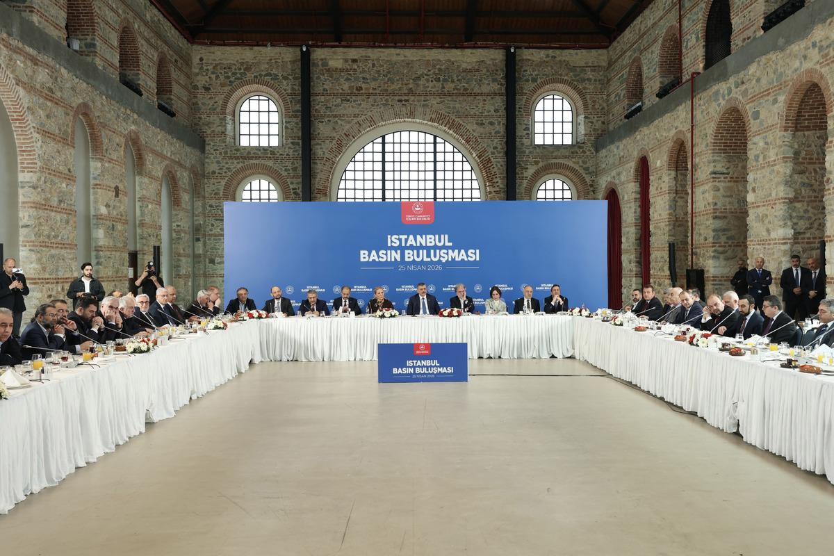 Medya buluşmasına damga vuran çakarlı araç çıkışı! Gazeteci arkadaşlarım da kullanıyor ama... 3