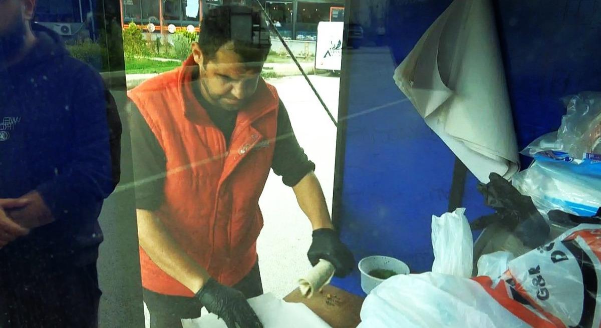 &lsquo;Yiyen şişman yemeyen pişman&rsquo; D&ouml;nerden sıkılan bunu yiyor! 1