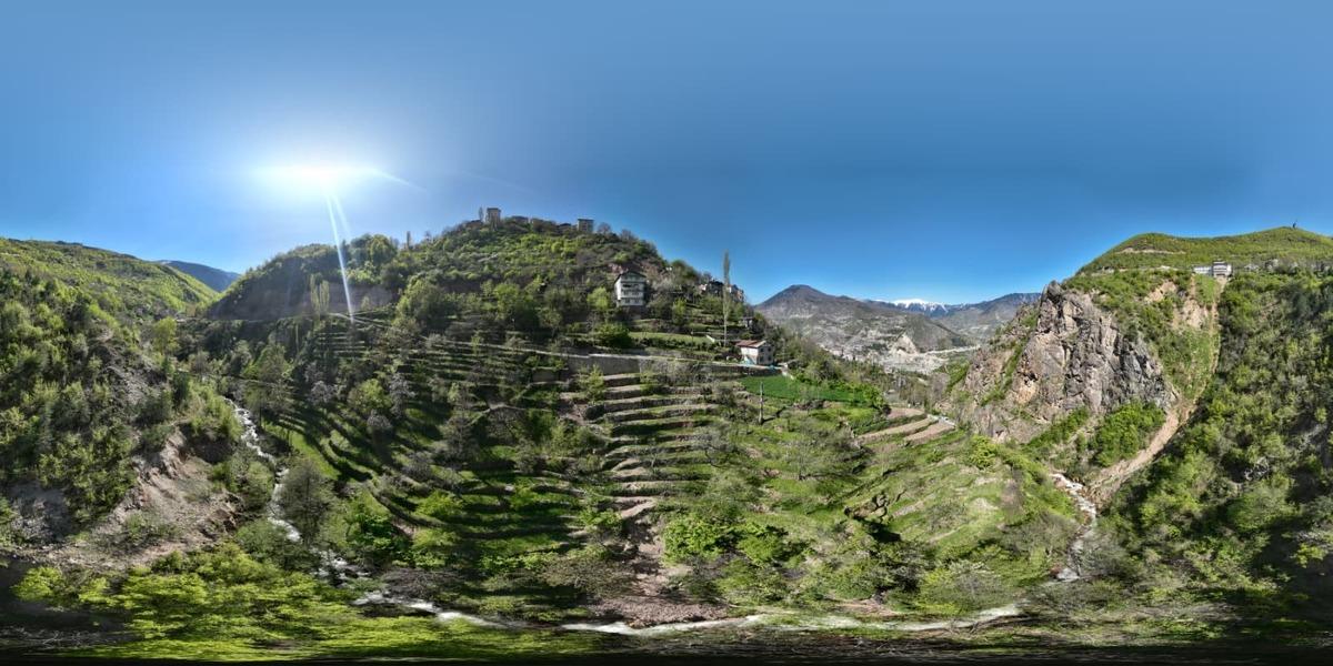 2 d&ouml;n&uuml;ml&uuml;k arazi 8 d&ouml;n&uuml;ml&uuml;k verimli tarım alanına d&ouml;n&uuml;şt&uuml; 2