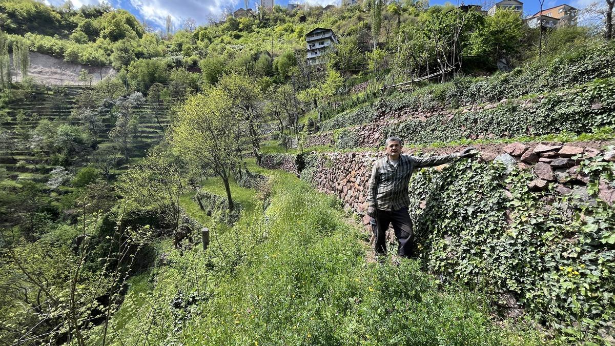 2 d&ouml;n&uuml;ml&uuml;k arazi 8 d&ouml;n&uuml;ml&uuml;k verimli tarım alanına d&ouml;n&uuml;şt&uuml; 8