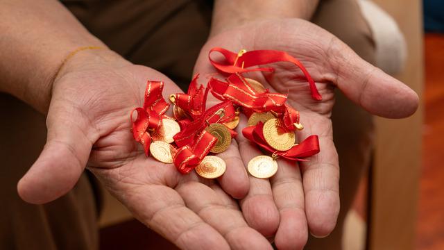 Çeyrek altın ne kadar? Gramda yükseliş: 27 Nisan altın fiyatları