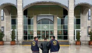 K&uuml;tahya&rsquo;da kablo hırsızları su&ccedil;&uuml;st&uuml; yakalandı