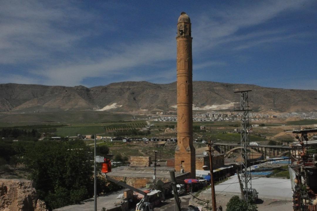 Hasankeyf&rsquo;te El Rızk Camii, minaresi s&ouml;k&uuml;lerek taşınacak