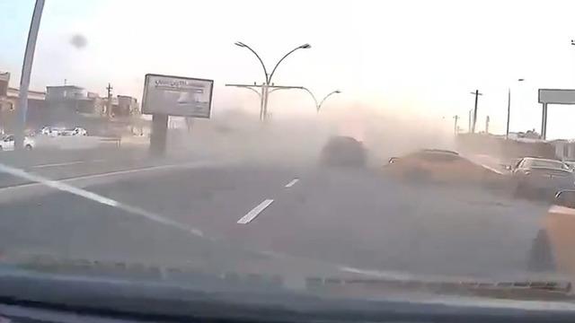 Kerkük'te katliam gibi kaza! Kamyon 38 aracı ezdi: 7 ölü 23 yaralı