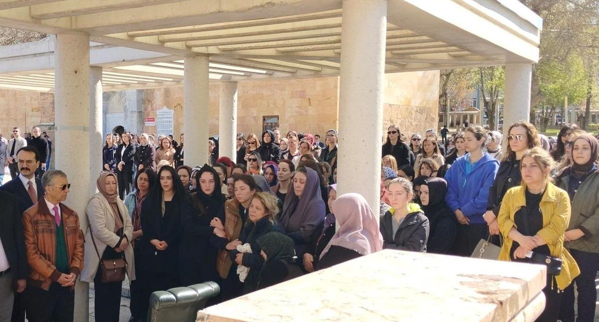 Hakim çiftin kahreden kaybı! 2,5 yaşındaki çocukları hayatını kaybetti 7