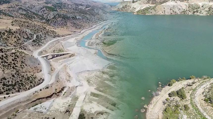 1500 yıllık! Tarihi Altınlı K&ouml;pr&uuml; baraj sularında kayboldu