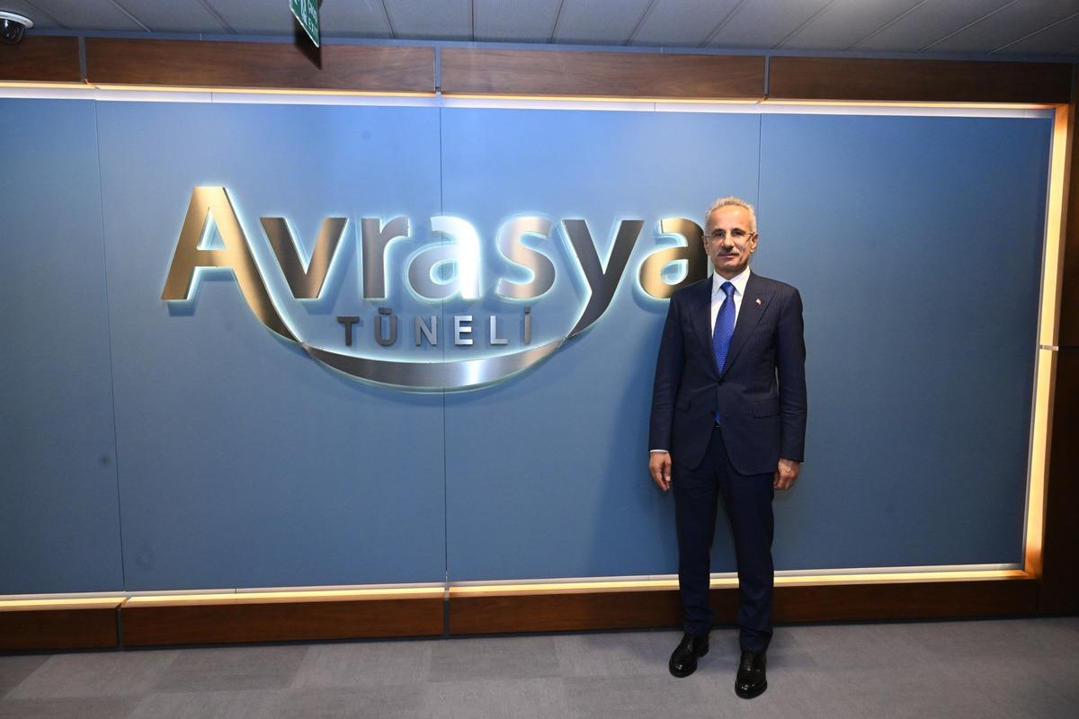 Her 4 ara&ccedil;tan biri Avrasya T&uuml;neli&rsquo;nden ge&ccedil;ti! 4