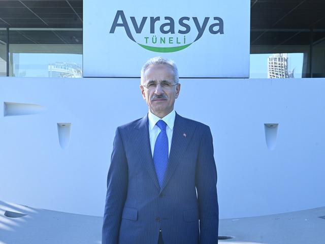 Her 4 ara&ccedil;tan biri Avrasya T&uuml;neli&rsquo;nden ge&ccedil;ti!