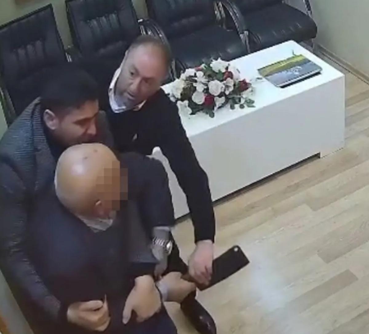 Aybastı Belediyesi nde satırlı saldırı! O anlar kamerada 1