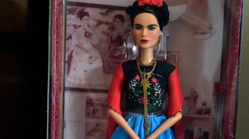 Ünlü ressam Frida Kahlo'nun Barbie bebeği Meksika'da yasaklandı